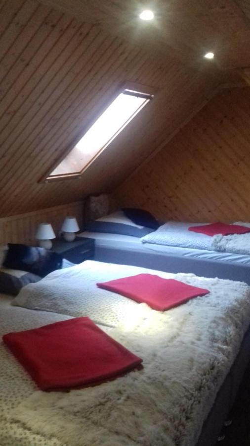 Ferienwohnungen Langer Altenberg Bagian luar foto